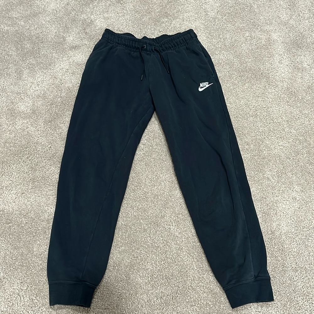 Nike Women's Phoenix Fleece High-Waisted Oversized Sweatpants / Size S